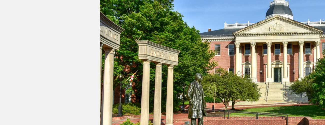 Maryland state house_left rail.jpg